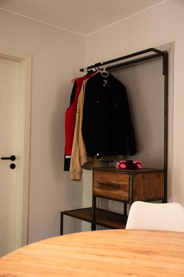 Naturnahe Schoene Neu Gestaltete Ferienwohnung Würselen Esterno foto