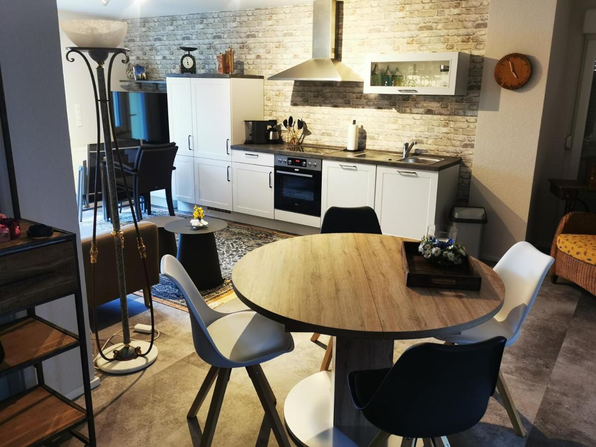 Naturnahe Schoene Neu Gestaltete Ferienwohnung Würselen Esterno foto